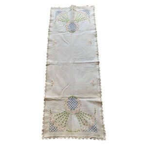 Hand Embroidered Daisy Table Runner 15"x38" Floral Design White Cotton Linen Vtg